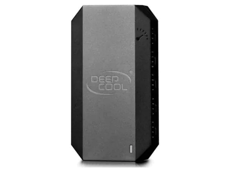 Deepcool FH-10 integrated fan hub